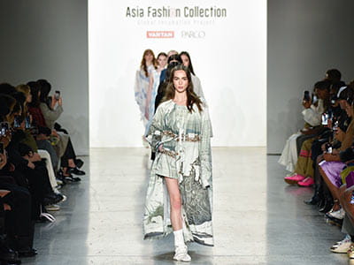 Asia Fashion Collection